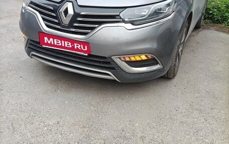 Renault Espace V рестайлинг, 2017 год, 2 350 000 рублей, 3 фотография