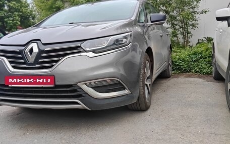 Renault Espace V рестайлинг, 2017 год, 2 350 000 рублей, 17 фотография