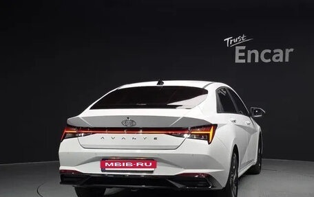Hyundai Avante, 2021 год, 1 800 000 рублей, 5 фотография