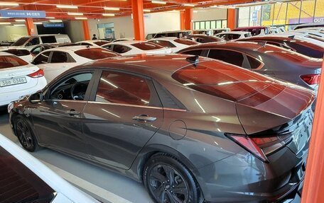 Hyundai Avante, 2022 год, 1 750 555 рублей, 12 фотография