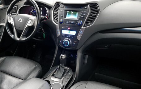 Hyundai Santa Fe III рестайлинг, 2013 год, 1 995 000 рублей, 6 фотография