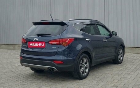 Hyundai Santa Fe III рестайлинг, 2013 год, 1 995 000 рублей, 3 фотография