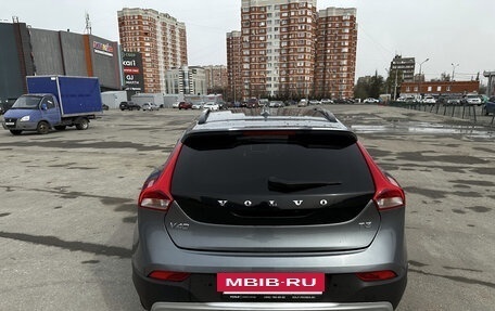Volvo V40 Cross Country I, 2018 год, 1 900 000 рублей, 5 фотография
