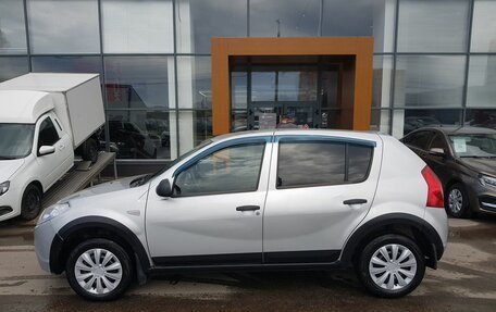 Renault Sandero I, 2013 год, 415 000 рублей, 8 фотография