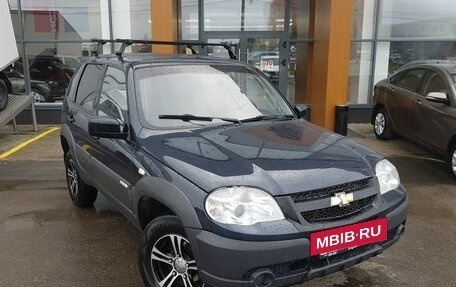 Chevrolet Niva I рестайлинг, 2014 год, 550 000 рублей, 3 фотография