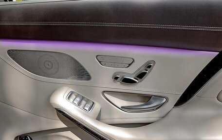 Mercedes-Benz Maybach S-Класс, 2018 год, 4 000 000 рублей, 26 фотография