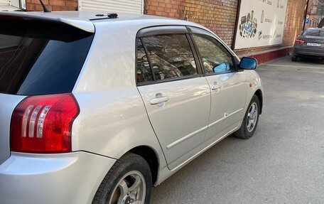 Toyota Corolla, 2004 год, 560 000 рублей, 2 фотография