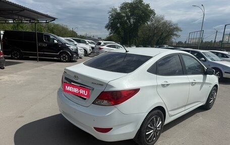 Hyundai Solaris II рестайлинг, 2012 год, 850 000 рублей, 3 фотография