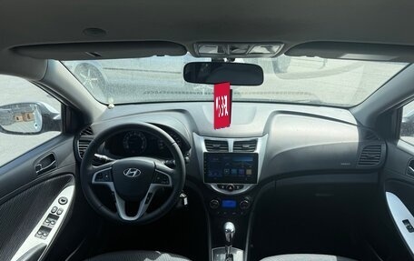 Hyundai Solaris II рестайлинг, 2012 год, 850 000 рублей, 8 фотография