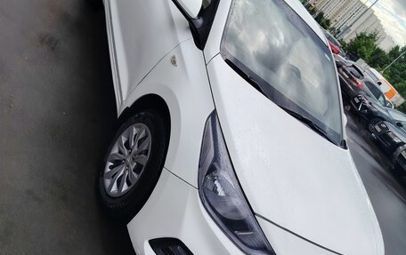 Hyundai Solaris II рестайлинг, 2017 год, 820 000 рублей, 8 фотография