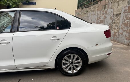 Volkswagen Jetta VI, 2014 год, 1 000 000 рублей, 3 фотография