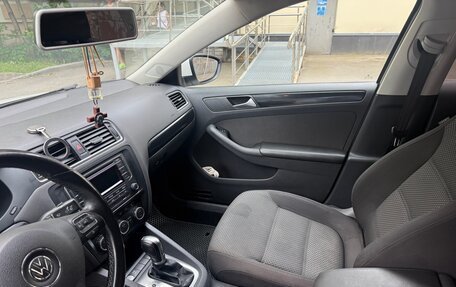 Volkswagen Jetta VI, 2014 год, 1 000 000 рублей, 5 фотография