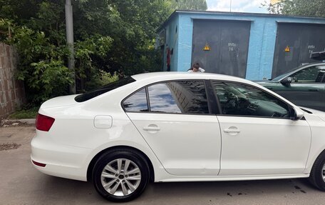 Volkswagen Jetta VI, 2014 год, 1 000 000 рублей, 6 фотография