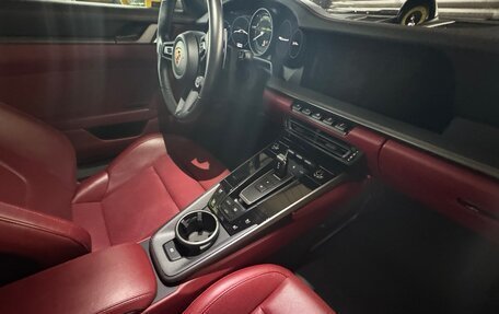 Porsche 911, 2020 год, 13 040 000 рублей, 5 фотография