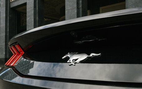 Ford Mustang VI рестайлинг, 2023 год, 4 999 999 рублей, 14 фотография