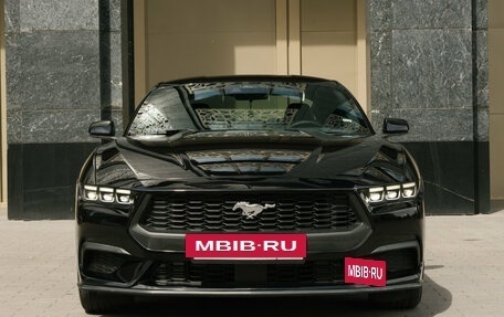 Ford Mustang VI рестайлинг, 2023 год, 4 999 999 рублей, 7 фотография