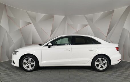Audi A3, 2018 год, 1 805 000 рублей, 5 фотография