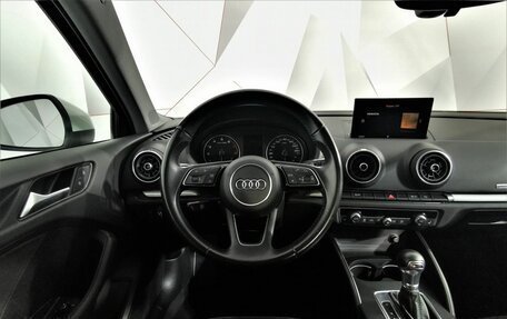Audi A3, 2018 год, 1 805 000 рублей, 19 фотография