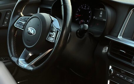 KIA Optima IV, 2018 год, 2 400 000 рублей, 10 фотография