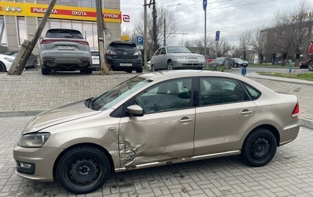 Volkswagen Polo VI (EU Market), 2015 год, 500 000 рублей, 3 фотография