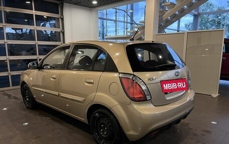 KIA Rio II, 2011 год, 650 000 рублей, 5 фотография