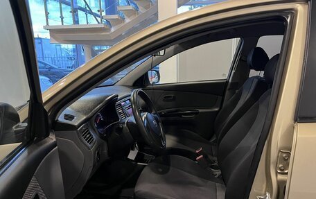 KIA Rio II, 2011 год, 650 000 рублей, 16 фотография
