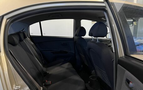 KIA Rio II, 2011 год, 650 000 рублей, 25 фотография