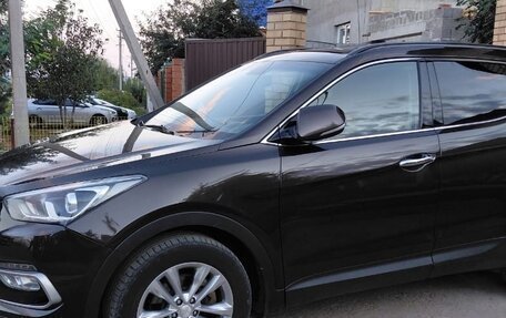 Hyundai Santa Fe III рестайлинг, 2017 год, 2 400 000 рублей, 4 фотография