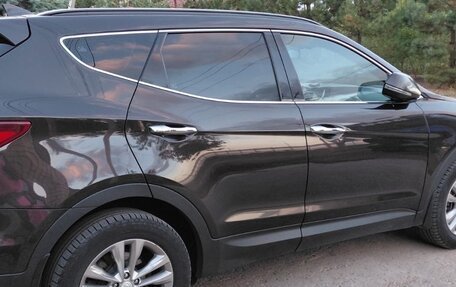 Hyundai Santa Fe III рестайлинг, 2017 год, 2 400 000 рублей, 2 фотография