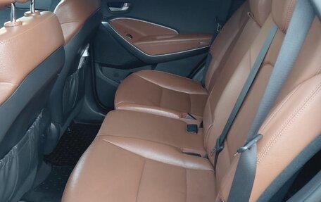 Hyundai Santa Fe III рестайлинг, 2017 год, 2 400 000 рублей, 12 фотография