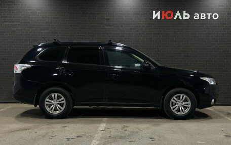 Mitsubishi Outlander III рестайлинг 3, 2012 год, 1 539 000 рублей, 4 фотография