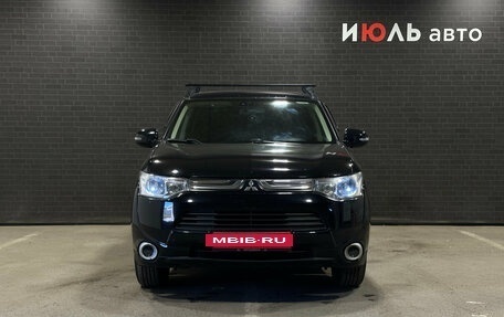 Mitsubishi Outlander III рестайлинг 3, 2012 год, 1 539 000 рублей, 2 фотография