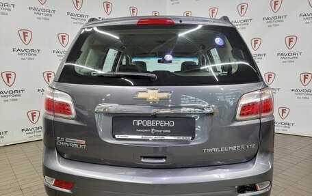 Chevrolet TrailBlazer II, 2013 год, 1 699 000 рублей, 3 фотография