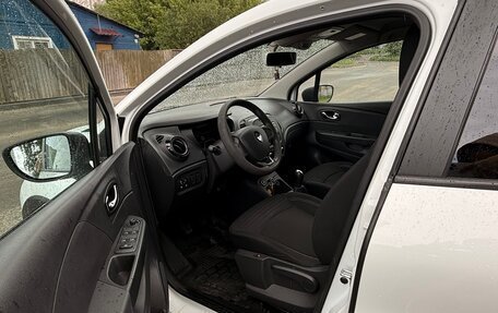 Renault Kaptur I рестайлинг, 2017 год, 1 035 000 рублей, 10 фотография