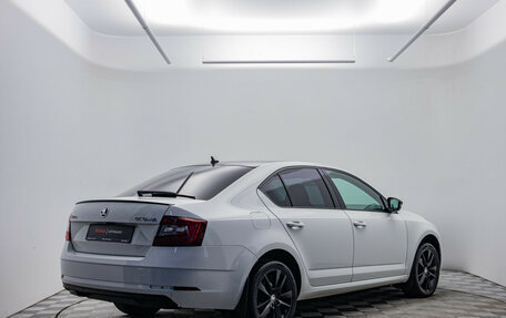 Skoda Octavia, 2018 год, 1 870 000 рублей, 6 фотография