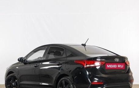 Hyundai Solaris II рестайлинг, 2018 год, 1 329 000 рублей, 5 фотография