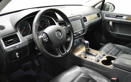 Volkswagen Touareg III, 2016 год, 2 750 000 рублей, 10 фотография