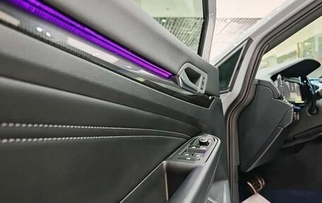 Volkswagen Golf VIII, 2023 год, 2 227 141 рублей, 13 фотография