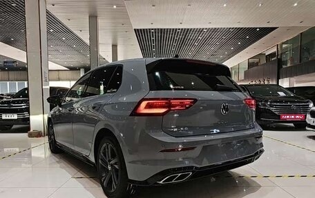 Volkswagen Golf VIII, 2023 год, 2 227 141 рублей, 4 фотография