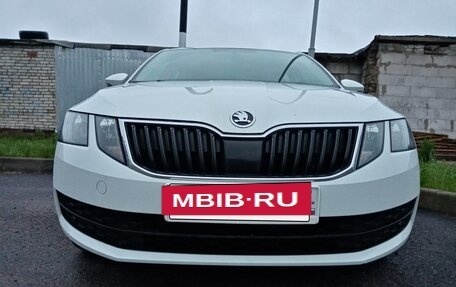 Skoda Octavia, 2017 год, 1 200 000 рублей, 2 фотография