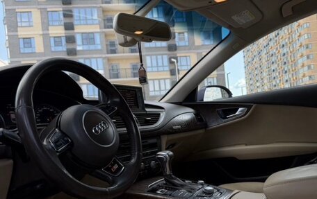 Audi A7, 2012 год, 1 300 000 рублей, 13 фотография