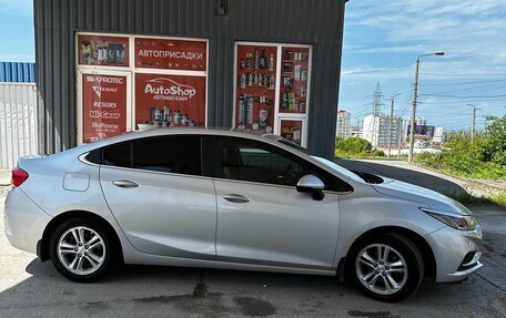 Chevrolet Cruze II, 2018 год, 1 350 000 рублей, 3 фотография