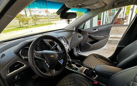 Chevrolet Cruze II, 2018 год, 1 350 000 рублей, 8 фотография