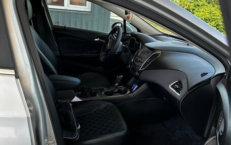 Chevrolet Cruze II, 2018 год, 1 350 000 рублей, 13 фотография
