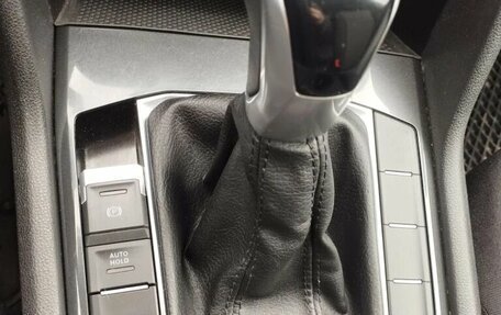 Volkswagen Tiguan II, 2021 год, 2 440 000 рублей, 21 фотография