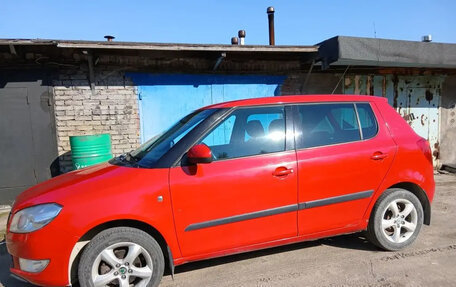 Skoda Fabia II, 2010 год, 800 000 рублей, 1 фотография