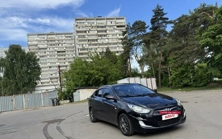Hyundai Solaris II рестайлинг, 2011 год, 587 000 рублей, 5 фотография