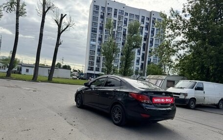 Hyundai Solaris II рестайлинг, 2011 год, 587 000 рублей, 2 фотография