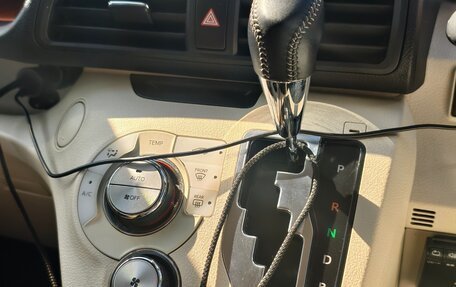 Toyota Sienta II, 2015 год, 1 550 000 рублей, 17 фотография