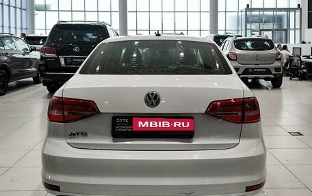 Volkswagen Jetta VI, 2015 год, 911 000 рублей, 6 фотография